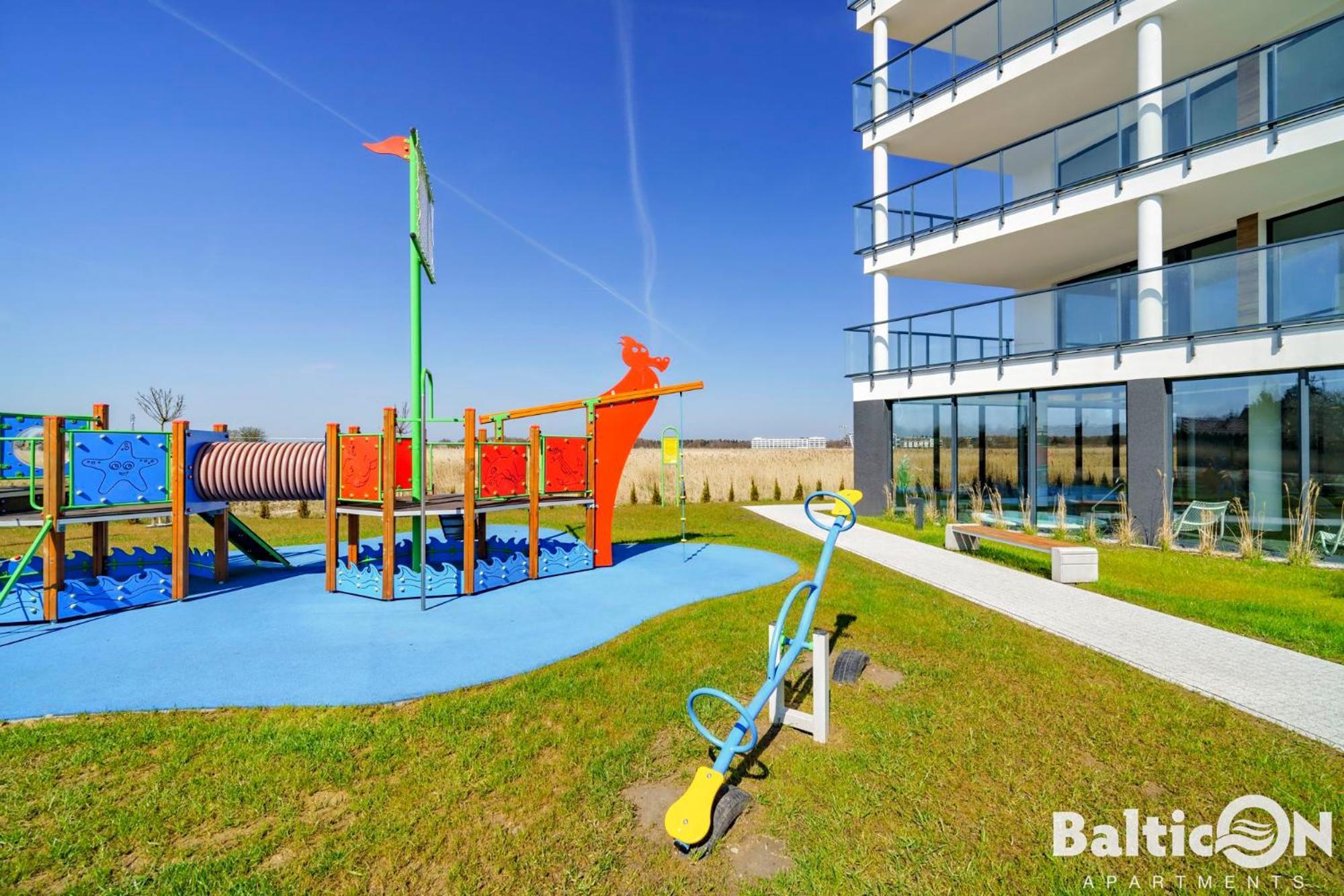 Apartamenty Balticon Westin House -Luksusowy 70M2 , Basen Pool, Sauna, Parking Inklusive Kołobrzeg Exteriör bild