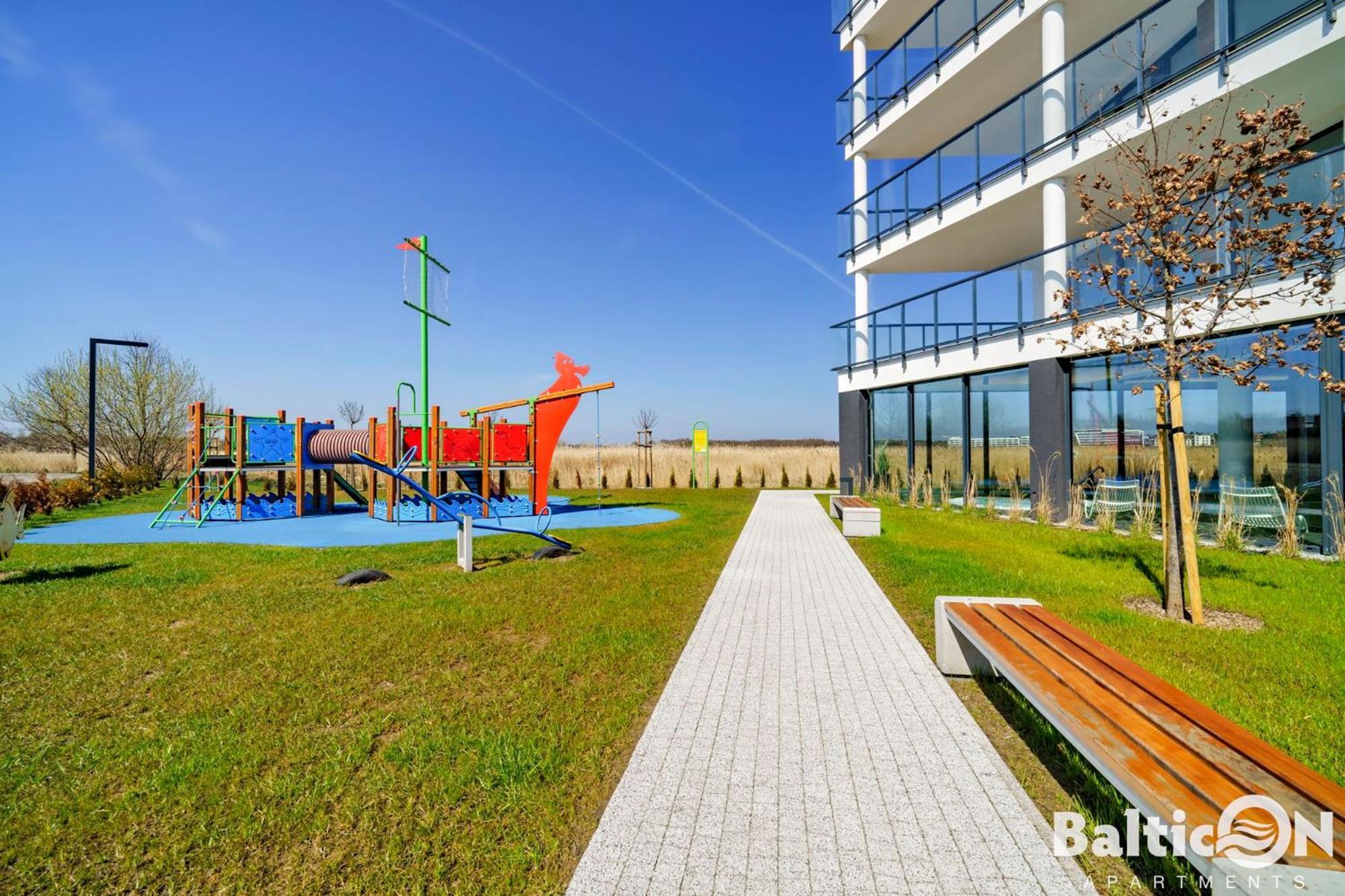 Apartamenty Balticon Westin House -Luksusowy 70M2 , Basen Pool, Sauna, Parking Inklusive Kołobrzeg Exteriör bild