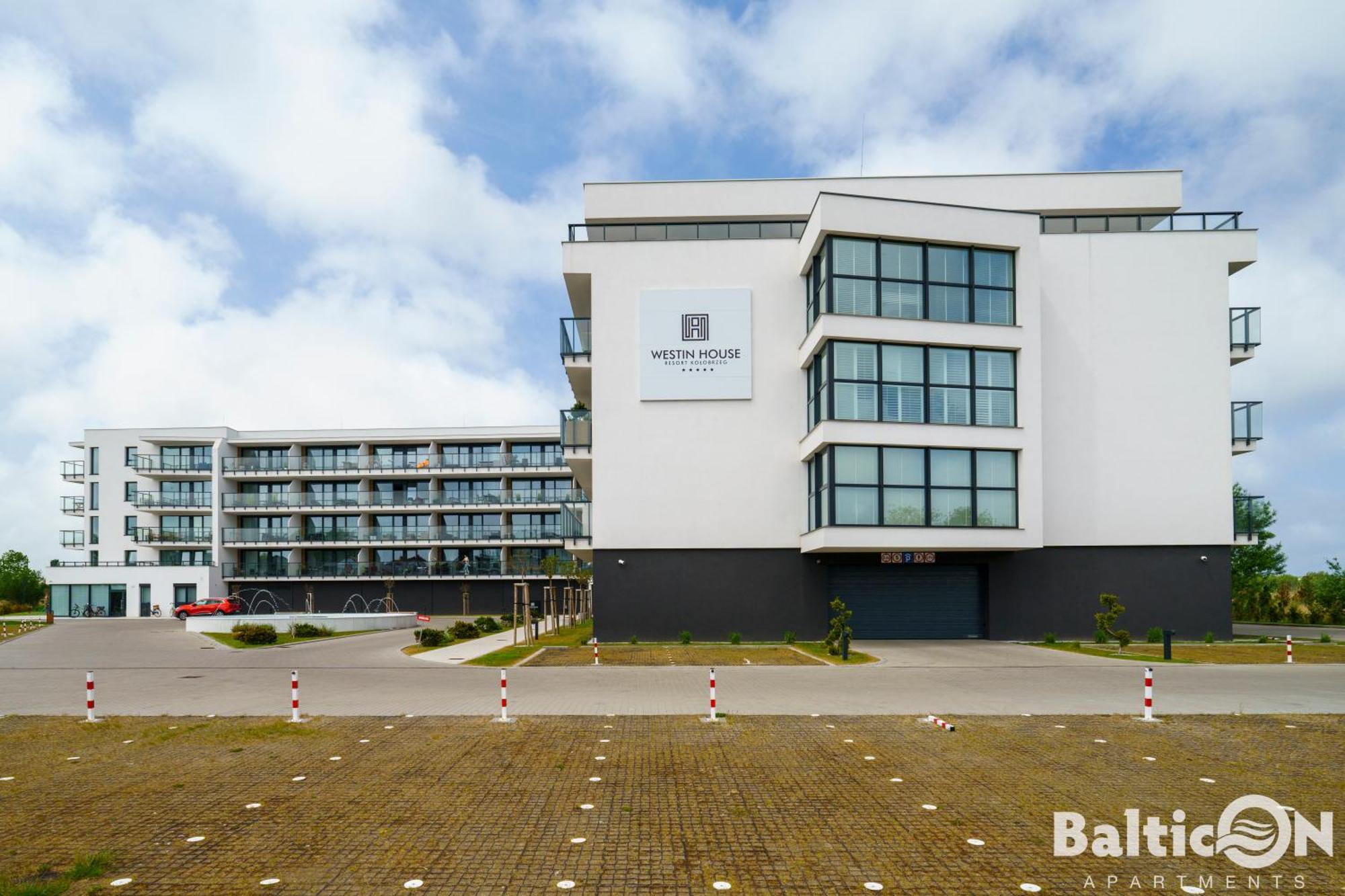 Apartamenty Balticon Westin House -Luksusowy 70M2 , Basen Pool, Sauna, Parking Inklusive Kołobrzeg Exteriör bild